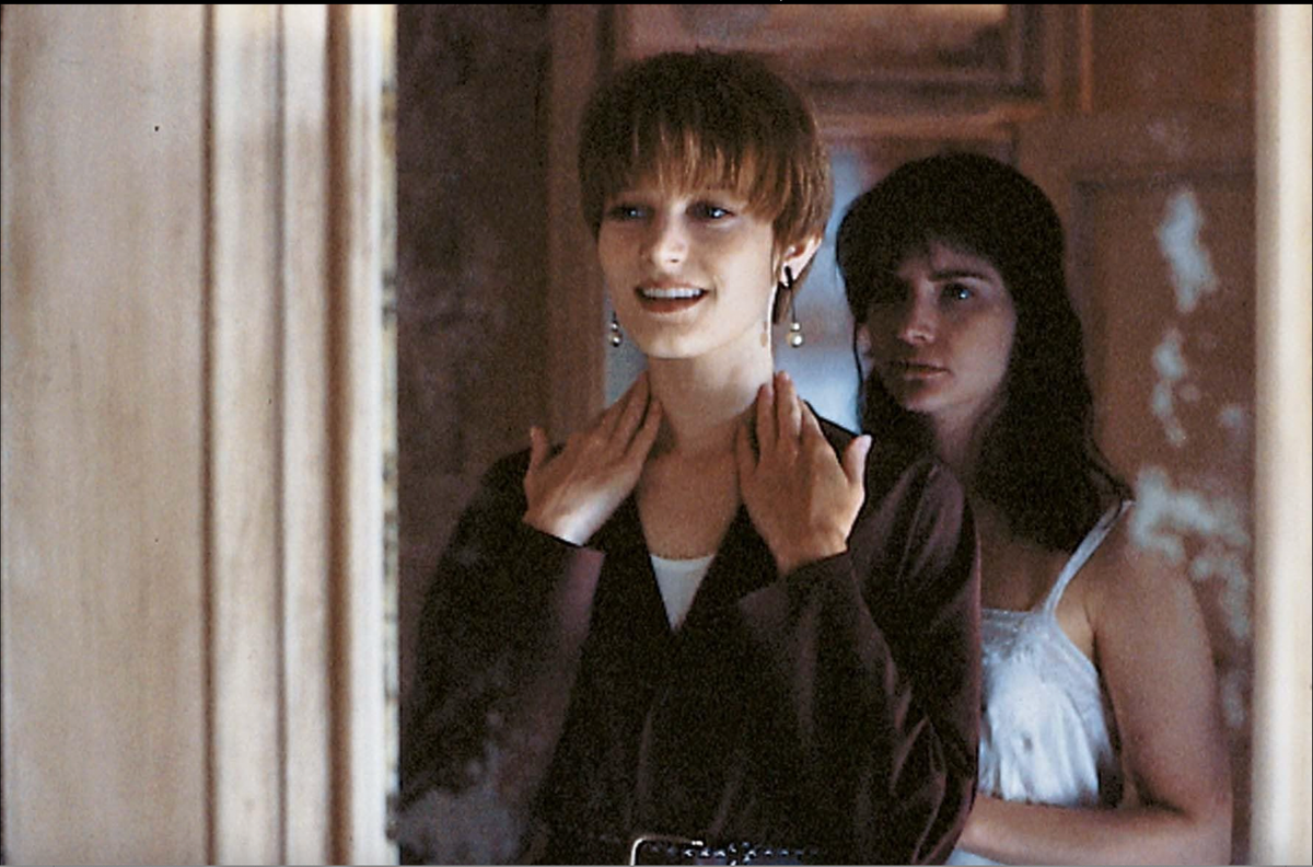 Girlfriends: Single White Female (Barbet Schroeder, 1992)